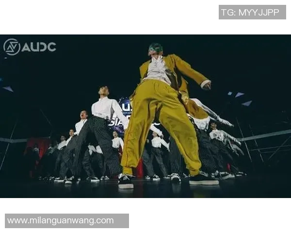 世界杯新闻广州街舞队心理素质探讨:如何提升团队凝聚力与舞者自信心